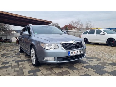 SKODA SUPERB Combi 2.0 CR TDI Elegance DSG BI-XENON/BŐR/NAVI/KEYLESS/VEZETETT SZ.KÖNYV