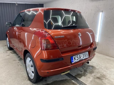 SUZUKI SWIFT 1.3 GC AC (Automata)