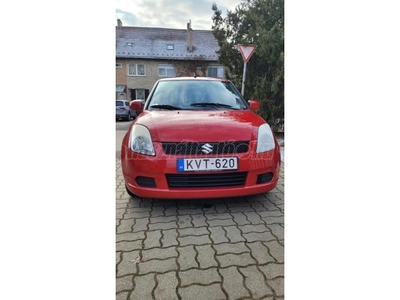 SUZUKI SWIFT 1.3 GLX CD AC