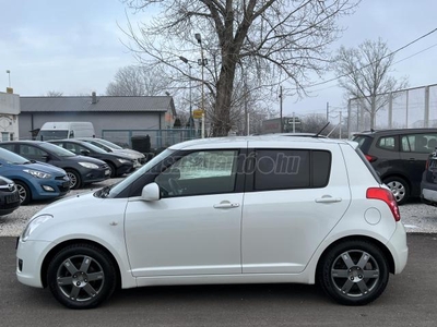 SUZUKI SWIFT 1.3 GS ACC ++Ülésfűtés++Navi++Digitklíma++