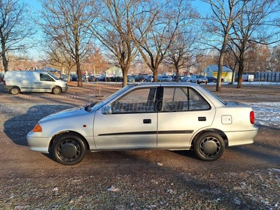 SUZUKI SWIFT Sedan 1.3 GC