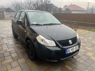 SUZUKI SX4 Sedan 1.6 GLX+