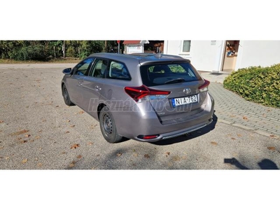 TOYOTA AURIS 1.4 D-4D Active Trend Magyarországi. végig szervizelt!