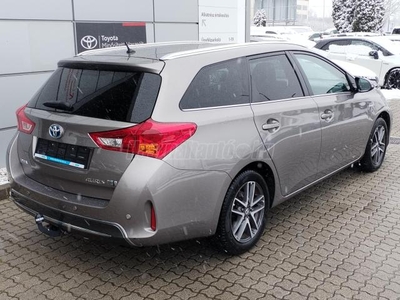 TOYOTA AURIS Touring Sports 1.8 HSD Active Trend (Automata)