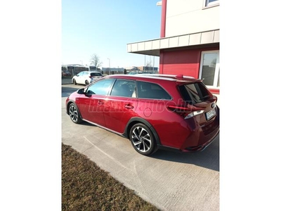 TOYOTA AURIS Touring Sports 1.8 HSD Freestyle (Automata)