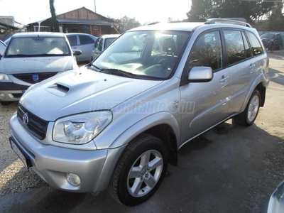 TOYOTA RAV 4 Rav4 2.0 D 4x4 Sol