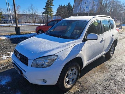 TOYOTA RAV 4 Rav4 2.2 D-4D 4x4 Cross Sport