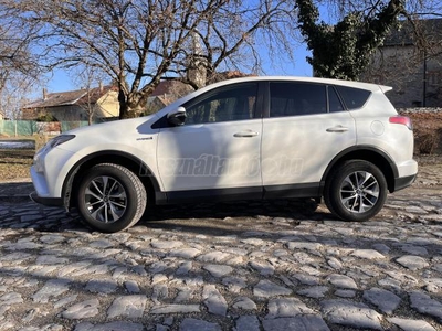 TOYOTA RAV 4 Rav4 2.5 Hybrid Active 2WD e-CVT