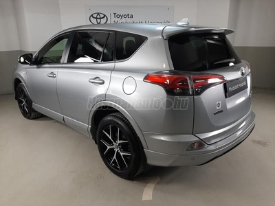 TOYOTA RAV 4 Rav4 2.5 Hybrid Selection MY18 e-CVT MAGYAR-1TULAJ-SZERVIZKÖNYV-GARANCIA