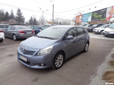 Toyota Verso 1.8 Sol CVT Téli-nyári kerékgarnit...