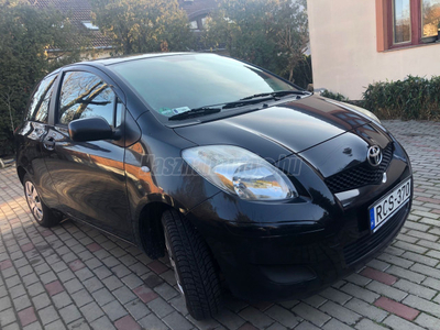 TOYOTA YARIS 1.0