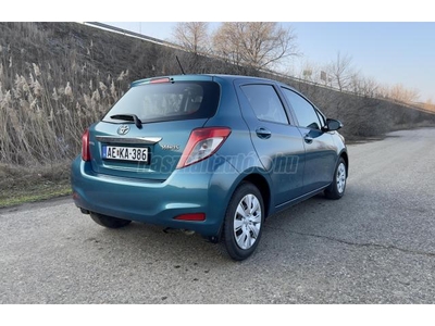 TOYOTA YARIS 1.0 Active+Cool