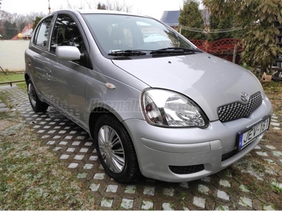 TOYOTA YARIS 1.3 Sol