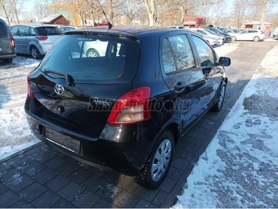 TOYOTA YARIS 1.3 Terra