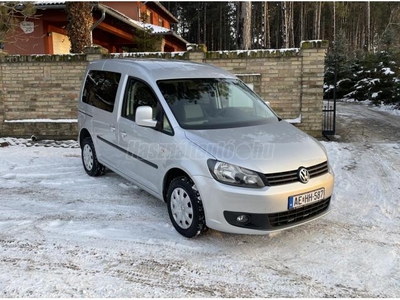 VOLKSWAGEN CADDY 1.6 CR TDI Life Trendline BlueMotion ÜLÉS FŰTÉS. TOLATÓ RADAR. DUPLA TOLÓAJTÓ. TEMPÓMAT. AUTOMATA KLÍMA