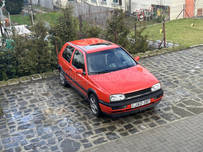 VOLKSWAGEN GOLF III 1.8 GT