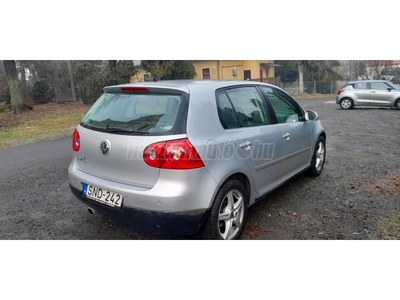 VOLKSWAGEN GOLF V 1.4 Atlanta Perfekt