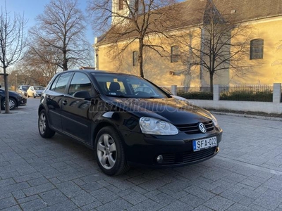 VOLKSWAGEN GOLF V 1.4 Perfekt