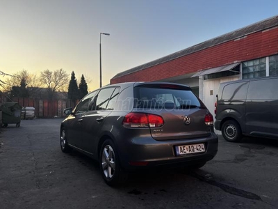 VOLKSWAGEN GOLF VI 1.6 TDi Comfortline