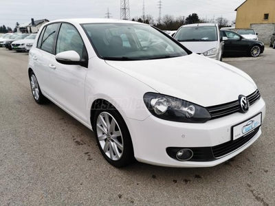 VOLKSWAGEN GOLF VI 1.6 TDi Highline ÚJ LENDKERÉK ÉS KUPLUNG.ALCANTARA.PDC.DIGITKLÍMA.TEMPOMAT