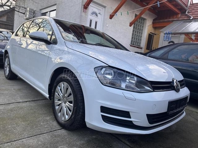 VOLKSWAGEN GOLF VII 1.6 TDI BMT Comfortline D.KLÍMA - TEMP. ÜLÉSFŰTÉS - XENON - SZÉP ÁLLAPOTBAN