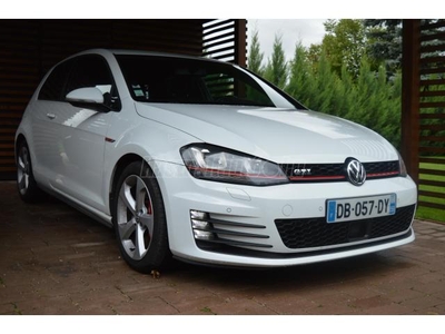 VOLKSWAGEN GOLF VII 2.0 TSI BMT GTI 1Tulaj-168ekm-Szkönyv-Navi-BiXenonLed-Performance