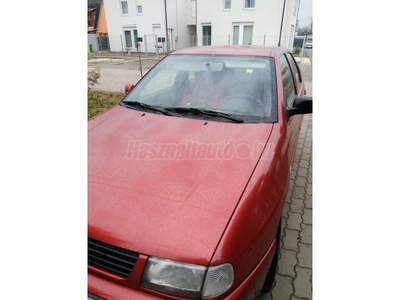 VOLKSWAGEN POLO Classic 1.6 75 Comfortline