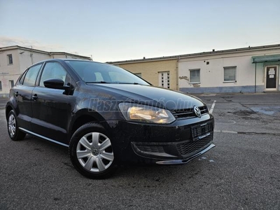 VOLKSWAGEN POLO V 1.2 60 Trendline