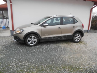 VOLKSWAGEN POLO V 1.4 TDi 75 Trendline