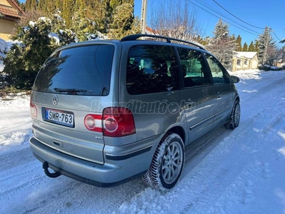 VOLKSWAGEN SHARAN 1.9 PD TDI Highline