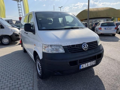 VOLKSWAGEN TRANSPORTER 1.9 TDI Caravelle Comfortline