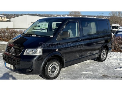 VOLKSWAGEN TRANSPORTER T5 2.5 TDI Caravelle Comfortline 4Motion