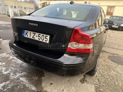 VOLVO S40 1.6 Kinetic