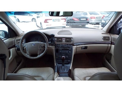 VOLVO S80 2.4 Comfort (Automata) KlímaEspTempoVonóBőrÜlfűtAluTolrad