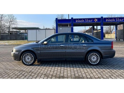 VOLVO S80 2.5 T AWD Momentum (Automata)