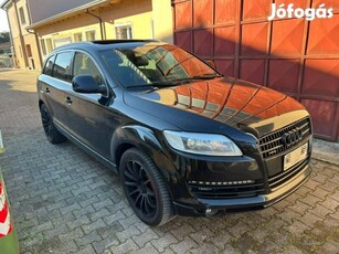 AUDI Q7 3.0 TDI DPF quattro Tiptronic ic 7 szem...