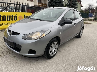 Mazda 2 1.3i CE 99000KM.Téli-Nyári Garnitúra