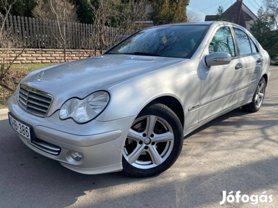 Mercedes-Benz C 220 CDI Classic (Automata) hibá...