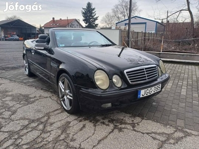 Mercedes-Benz CLK 200 Kompressor Avantgarde (Au...