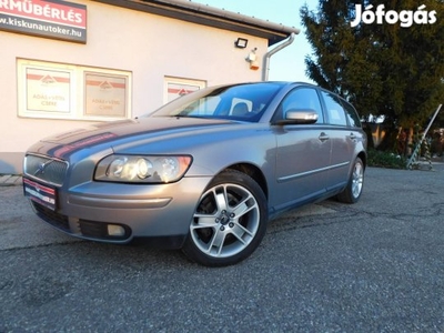 Volvo V50 1.6 D Momentum Dupla Digit Klíma. MUL...