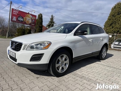 Volvo XC60 2.0 D [D4] Momentum FWD Ülés fűtés /...