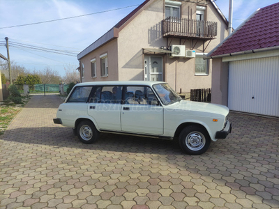 LADA 2104