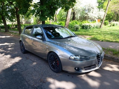 ALFA ROMEO 147 1.9 JTD 16V Progression