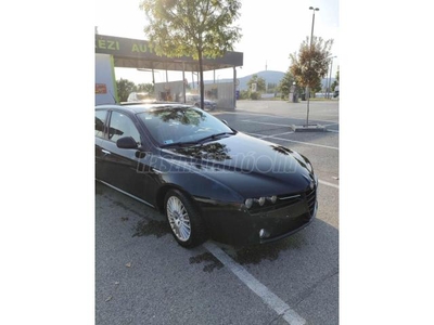 ALFA ROMEO 159 SW 2.4 JTD 20V Distinctive Csere.beszámítás érdekel!