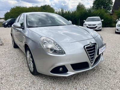 ALFA ROMEO GIULIETTA 1.4 TB Distinctive Friss Szerviz. Új Vezérlés