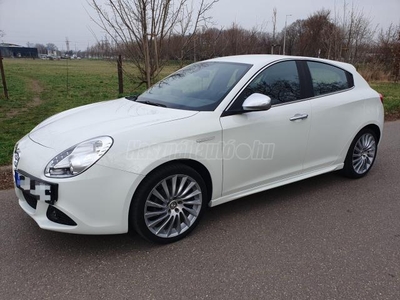 ALFA ROMEO GIULIETTA 1.6 JTDM-2 Progression Digitkíma.Tempomat.Navigáció.Kihangosító.Téli-Nyári Garnitúra!