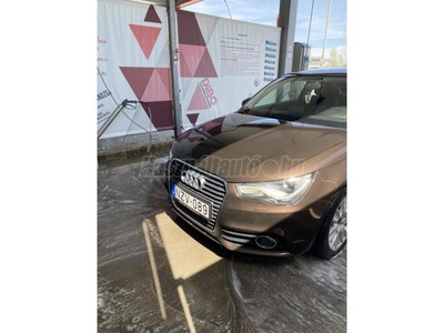 AUDI A1 1.4 TFSI Ambition S-tronic 119g