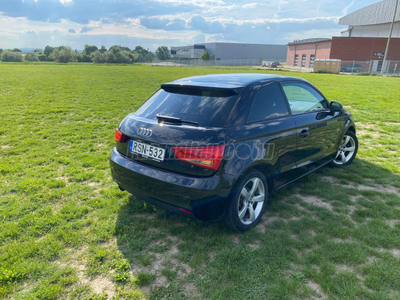 AUDI A1 1.6 TDI DPF Ambition