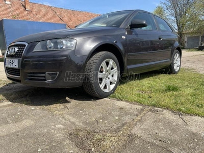 AUDI A3 1.6 Ambiente