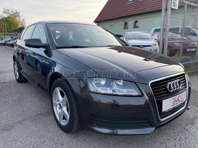 AUDI A3 1.6 TDI Ambition DPF DIG.KLIMA NAVI TEMPOMAT KARTÁMASZ PDC ALUFELNI